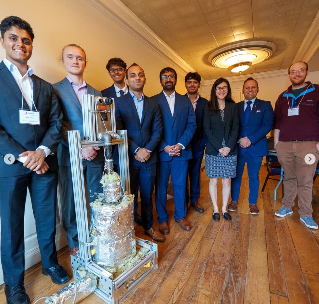 Thermochemical reactor team and prototype